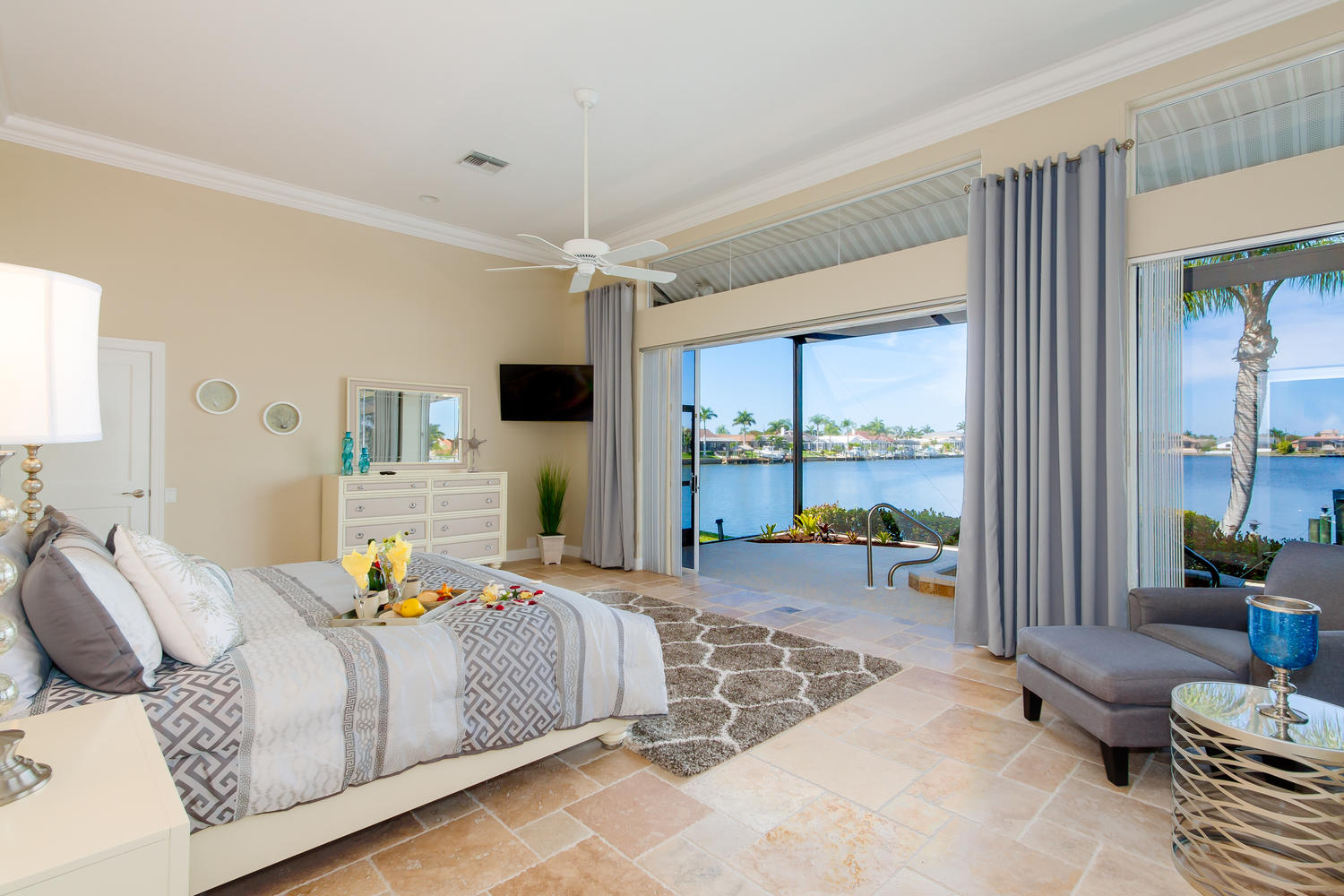 Interior Designe & Decorating Services in Cape Coral